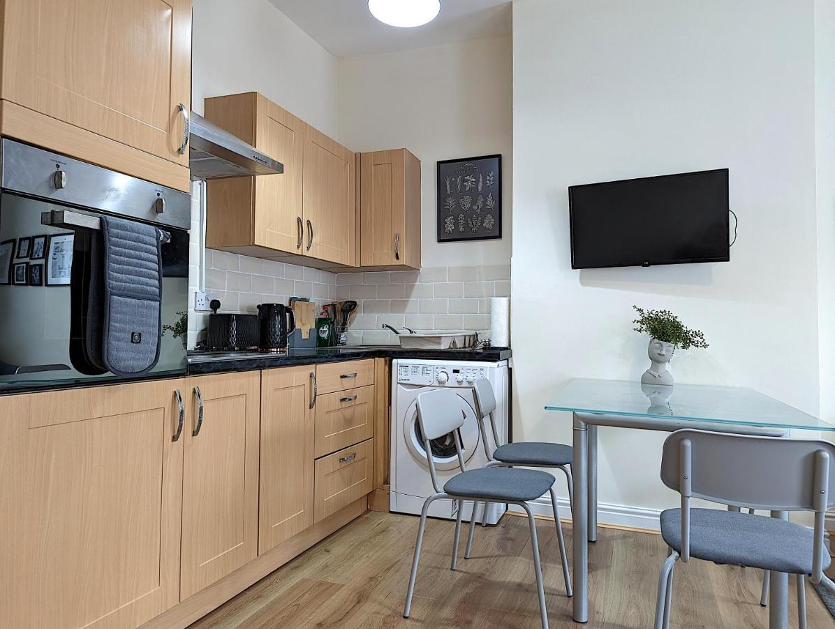 Lovely Studio In Anfield Near Centre Free Parking Liverpool Eksteriør bilde